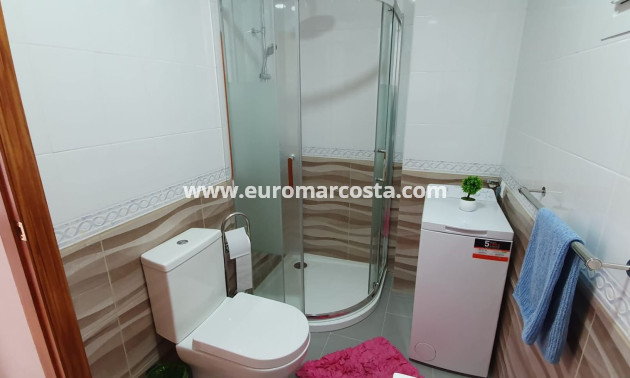 Objekte zum Wiederverkauf - Wohnung - Torrevieja - TORREVIEJA