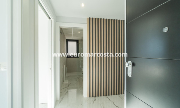 Sale - Apartment / flat - Orihuela Costa