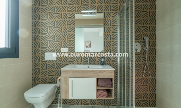 Sale - Apartment / flat - Orihuela Costa