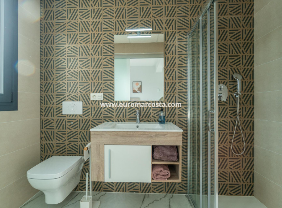 Sale - Apartment / flat - Orihuela Costa