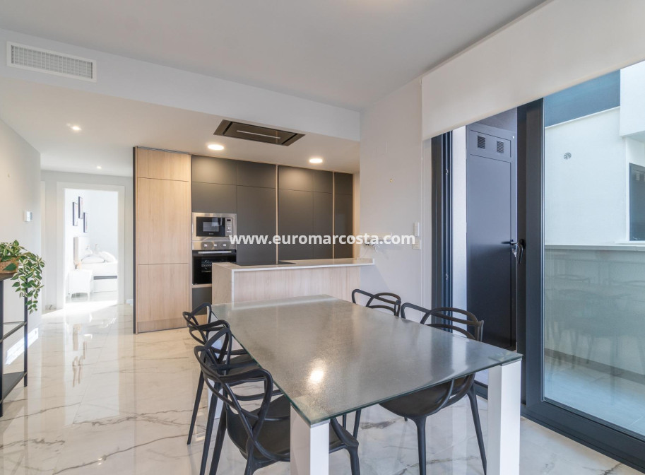 Sale - Apartment / flat - Orihuela Costa