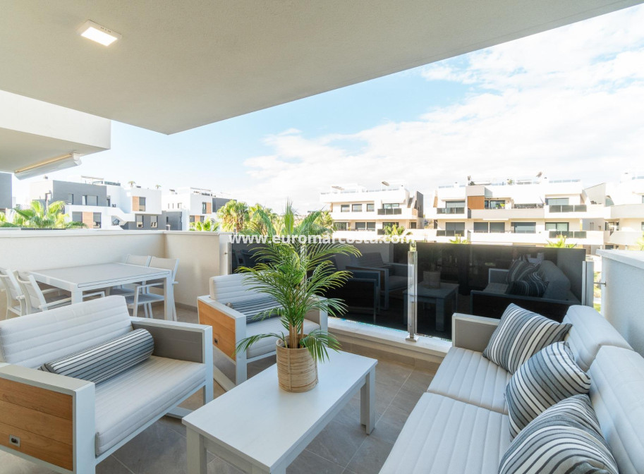Sale - Apartment / flat - Orihuela Costa