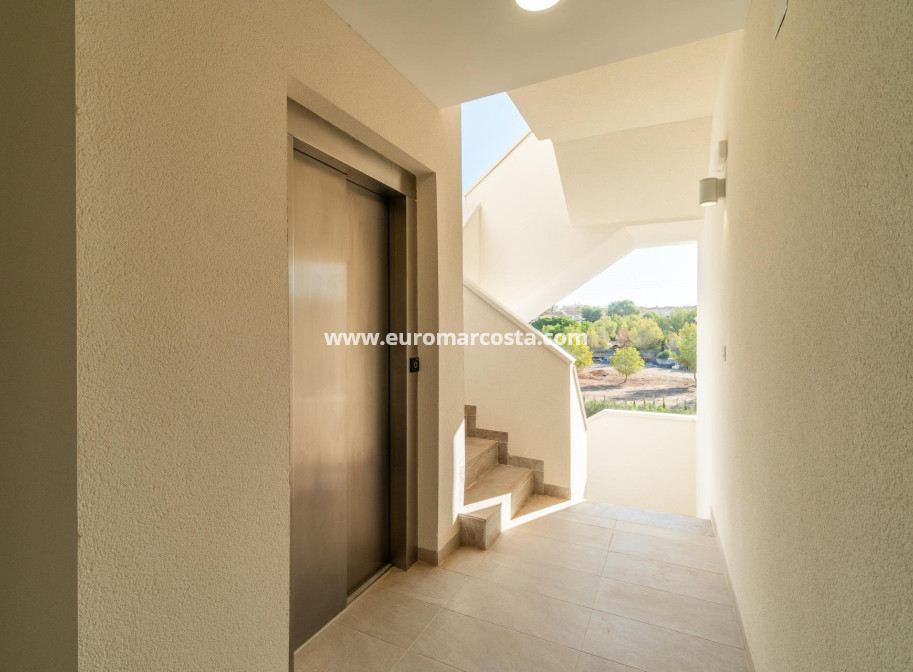 Sale - Apartment / flat - Orihuela Costa