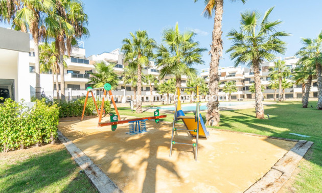 Sale - Apartment / flat - Orihuela Costa