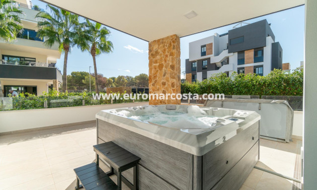 Sale - Apartment / flat - Orihuela Costa