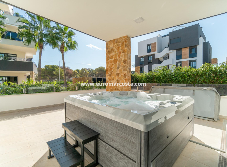 Sale - Apartment / flat - Orihuela Costa
