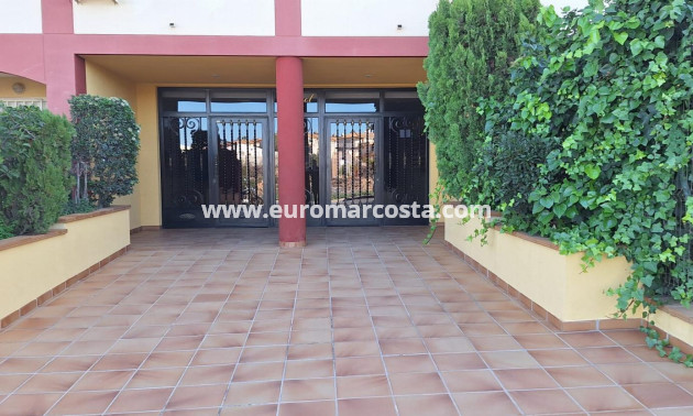 Sale - Apartment / flat - Torrevieja - PLAYA DE LA MATA