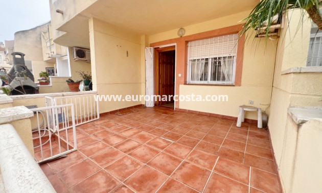 Sale - Bungalow Planta Baja - Guardamar del Segura