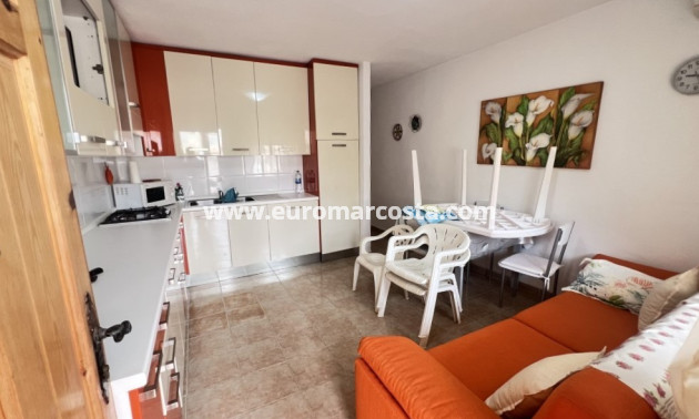 Sale - Bungalow Planta Baja - Guardamar del Segura