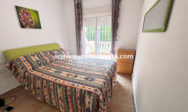 Sale - Bungalow Planta Baja - Guardamar del Segura