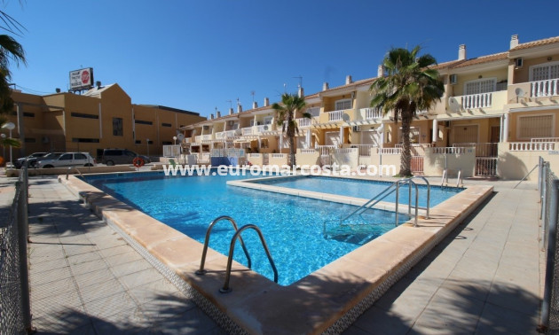 Sale - Bungalow Planta Baja - Guardamar del Segura