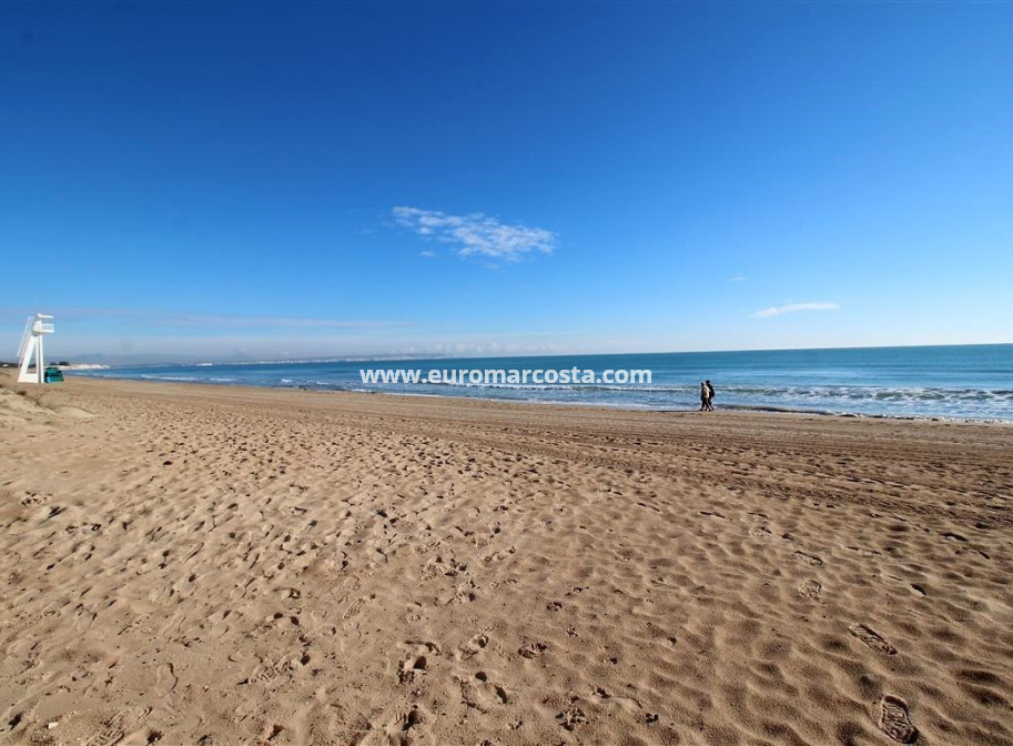 Objekte zum Wiederverkauf - Bungalow Planta Baja - Guardamar del Segura