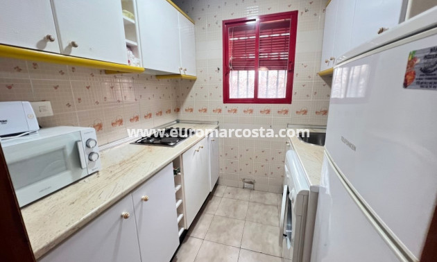 Sale - Apartment / flat - Guardamar del Segura - Urbanizaciones