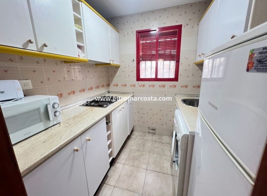 Sale - Apartment / flat - Guardamar del Segura - Urbanizaciones