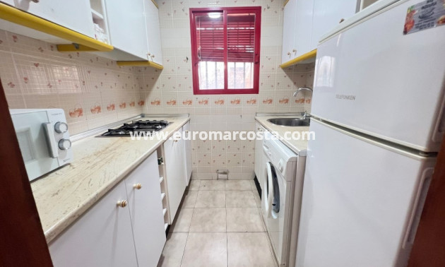 Sale - Apartment / flat - Guardamar del Segura - Urbanizaciones