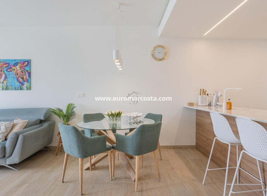 Sale - Apartment / flat - Guardamar del Segura - EL RASO