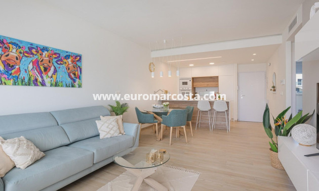 Venta - Apartamento / piso - Guardamar del Segura - EL RASO