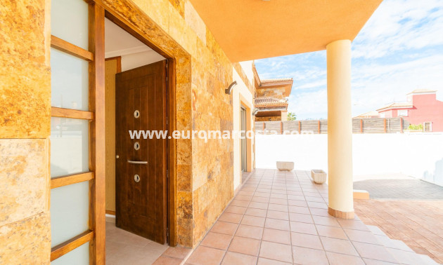 Sale - Villa - Torrevieja - Aguas nuevas 2