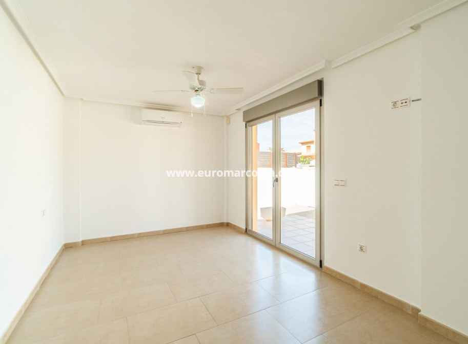 Sale - Villa - Torrevieja - Aguas nuevas 2