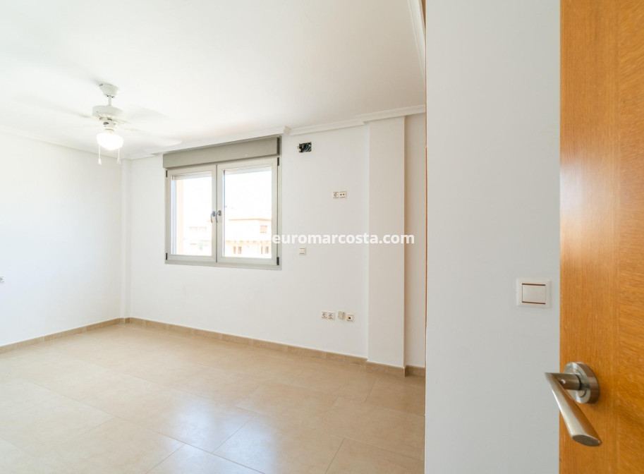 Venta - Villa - Torrevieja - Aguas nuevas 2