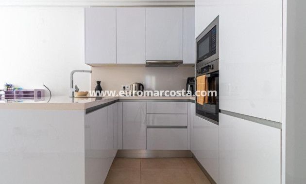 Sale - Apartment / flat - Orihuela Costa - Costa blanca