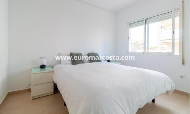 Venta - Apartamento / piso - Orihuela Costa - Costa blanca