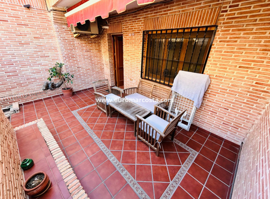 Venta - Chalet - Torrevieja - TORREVIEJA