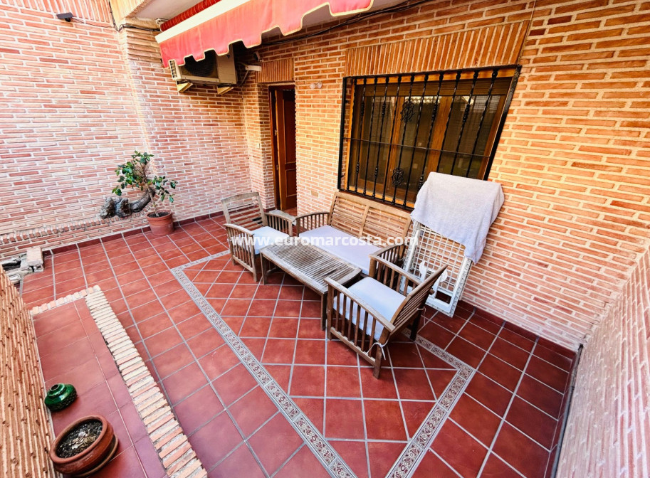 Venta - Chalet - Torrevieja - TORREVIEJA