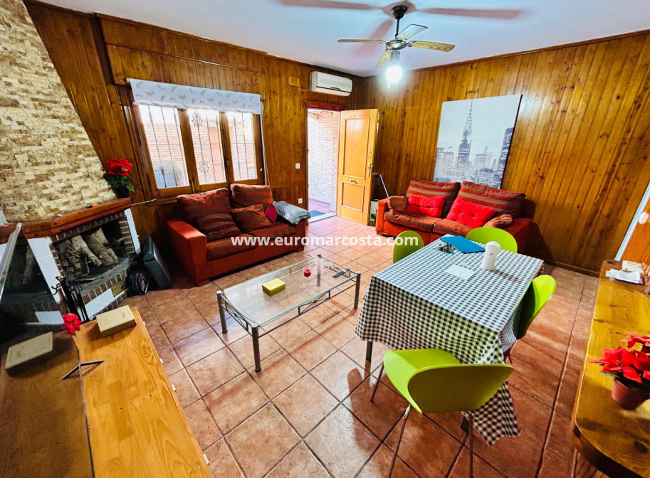 Venta - Chalet - Torrevieja - TORREVIEJA