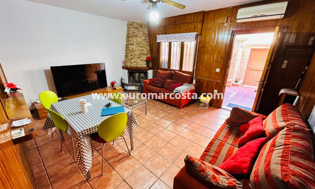 Venta - Chalet - Torrevieja - TORREVIEJA