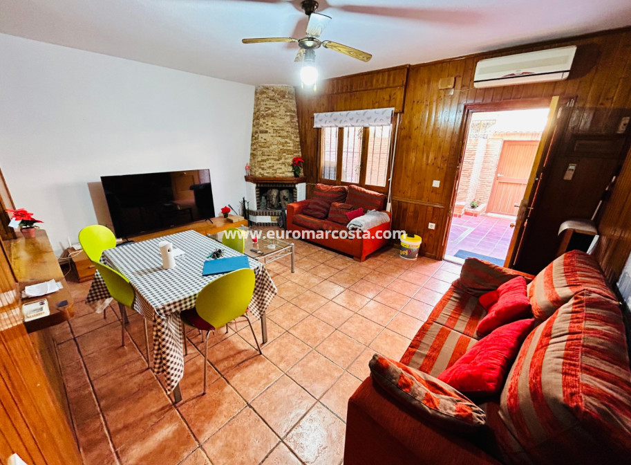 Venta - Chalet - Torrevieja - TORREVIEJA