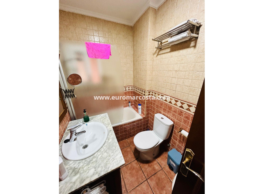 Venta - Chalet - Torrevieja - TORREVIEJA