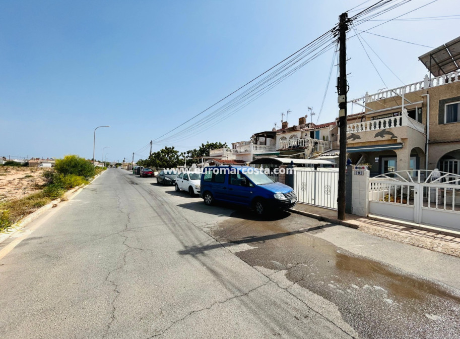 Objekte zum Wiederverkauf - Stadthaus - Torrevieja - TORREVIEJA