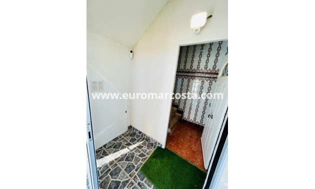 Objekte zum Wiederverkauf - Stadthaus - Torrevieja - TORREVIEJA