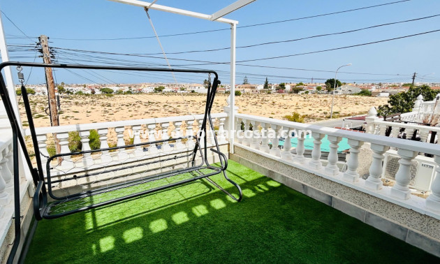 Objekte zum Wiederverkauf - Stadthaus - Torrevieja - TORREVIEJA