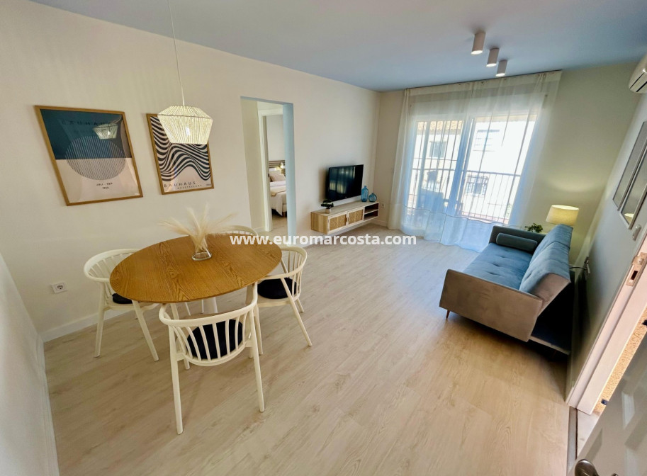 Objekte zum Wiederverkauf - Wohnung - Torrevieja - TORREVIEJA