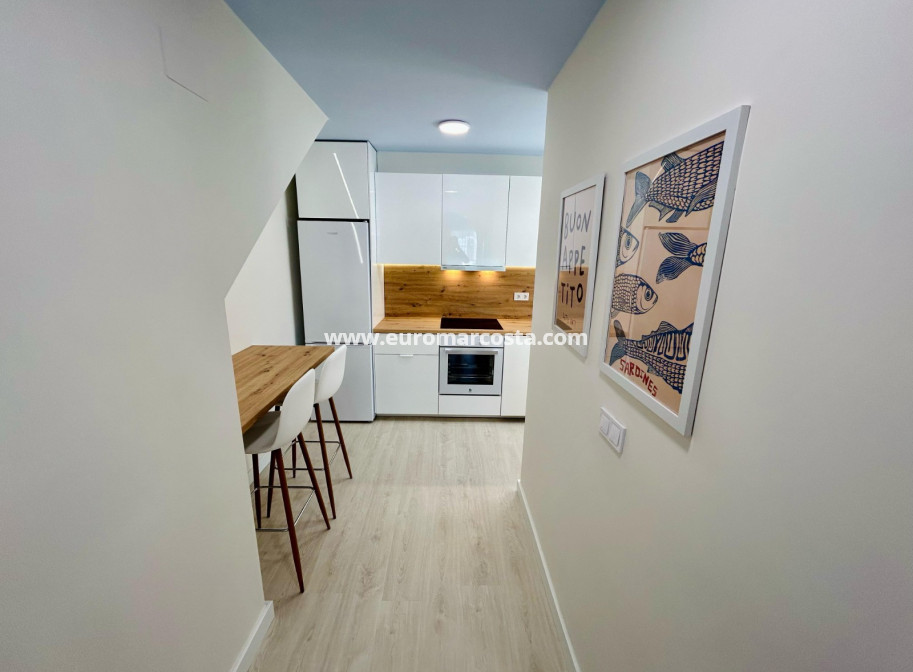 Objekte zum Wiederverkauf - Wohnung - Torrevieja - TORREVIEJA
