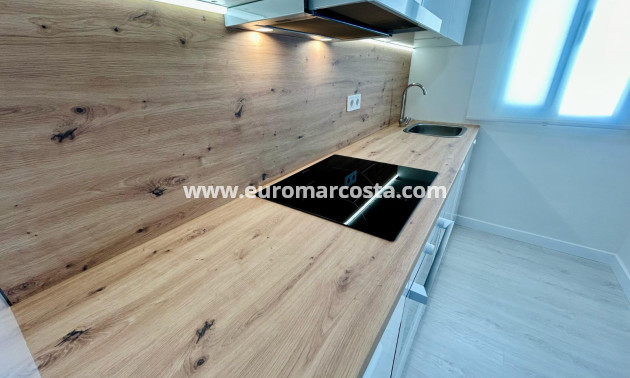 Objekte zum Wiederverkauf - Wohnung - Torrevieja - TORREVIEJA