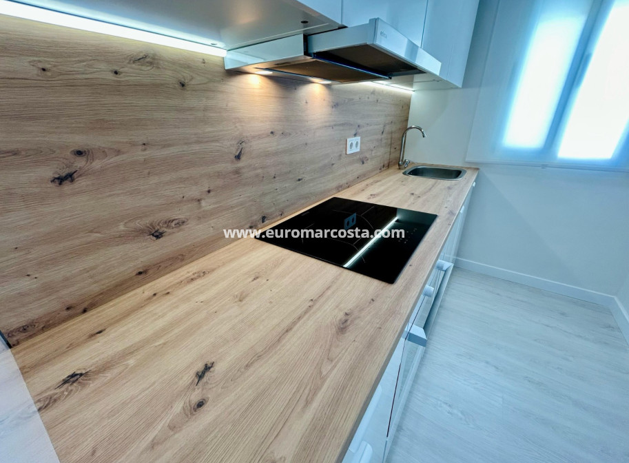 Objekte zum Wiederverkauf - Wohnung - Torrevieja - TORREVIEJA