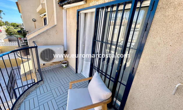 Objekte zum Wiederverkauf - Wohnung - Torrevieja - TORREVIEJA