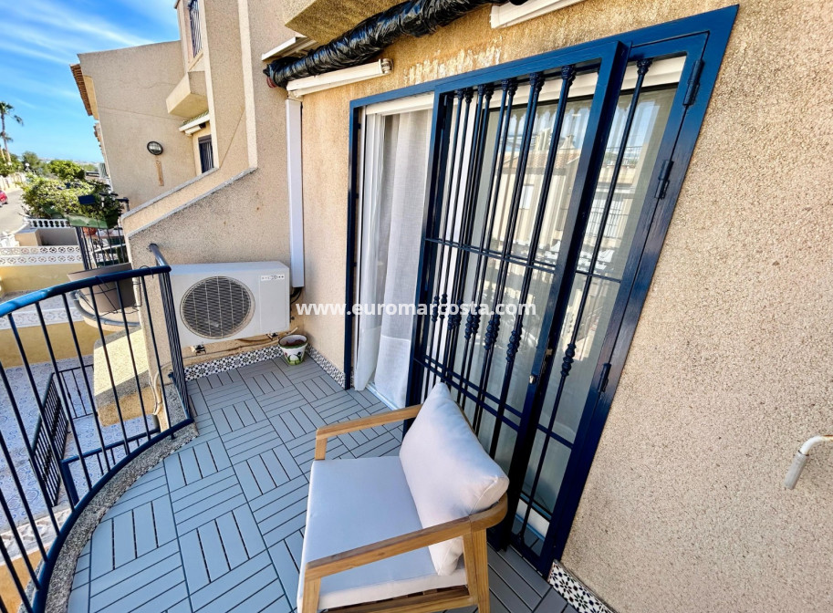 Objekte zum Wiederverkauf - Wohnung - Torrevieja - TORREVIEJA
