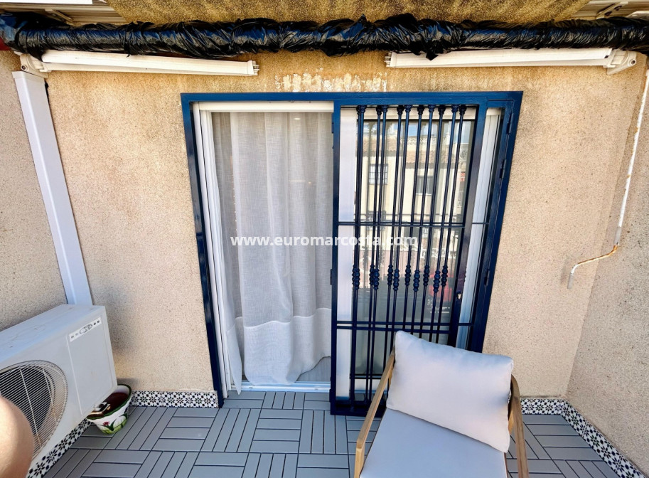 Objekte zum Wiederverkauf - Wohnung - Torrevieja - TORREVIEJA