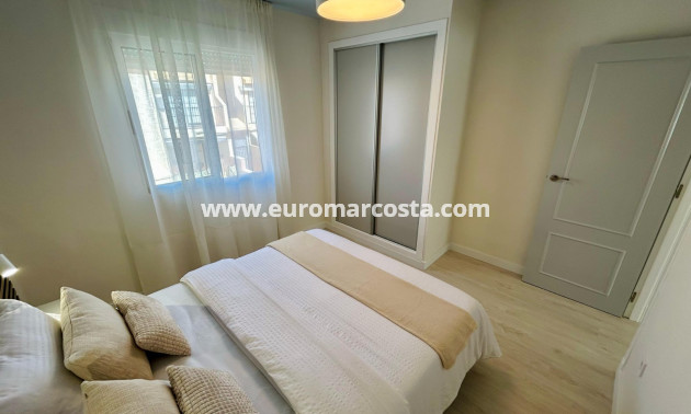 Objekte zum Wiederverkauf - Wohnung - Torrevieja - TORREVIEJA