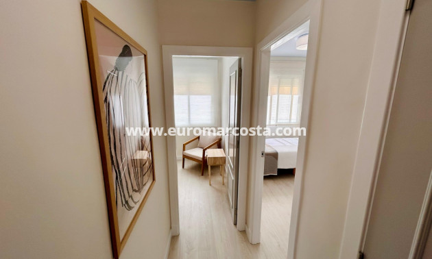 Objekte zum Wiederverkauf - Wohnung - Torrevieja - TORREVIEJA