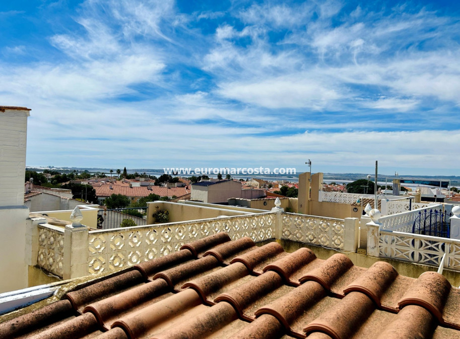 Objekte zum Wiederverkauf - Wohnung - Torrevieja - TORREVIEJA