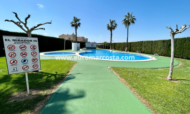 Objekte zum Wiederverkauf - Wohnung - Torrevieja - TORREVIEJA