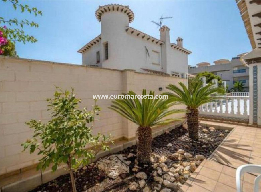 Sale - Townhouse - Orihuela Costa