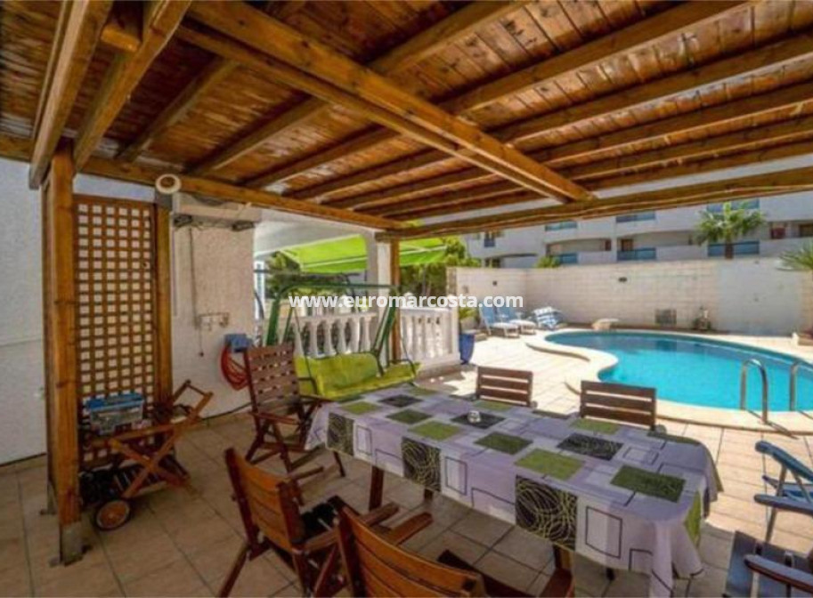 Sale - Townhouse - Orihuela Costa