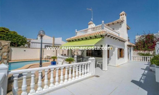 Sale - Townhouse - Orihuela Costa