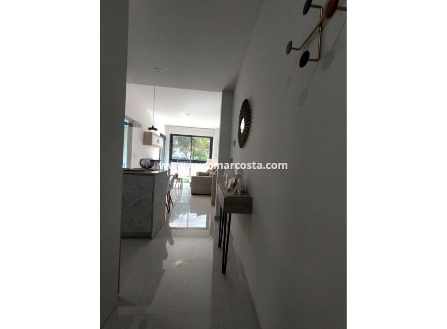 Objekte zum Wiederverkauf - Wohnung - Torrevieja - TORREVIEJA